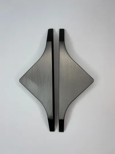 V Handle A.H. 05