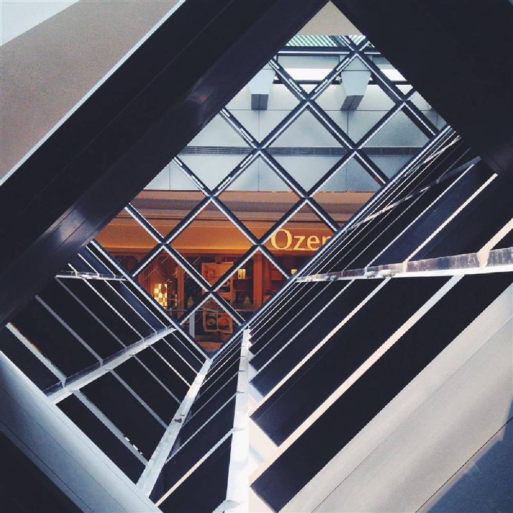 Choosing the Right Stainless-Steel Fabricator in Delhi for Quality Interiors